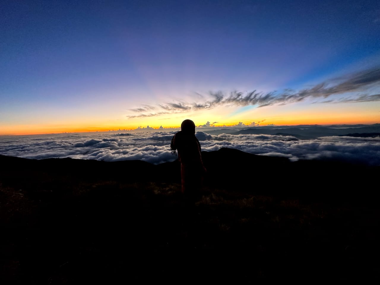 HIKING MT PULAG (INCLUDE FLIGHT)