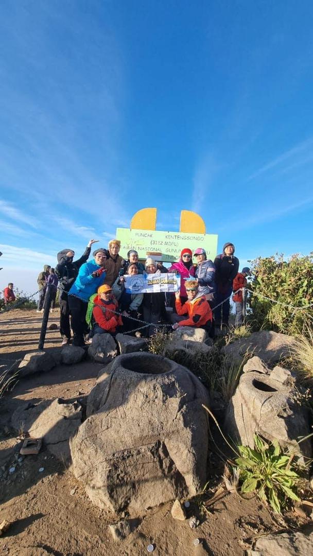 MOUNT MERBABU & PRAU