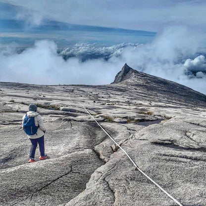 CLIMBING KINABALU 2024 (SSL-KINABALU PARK)-(PREMIUM PACKAGE)