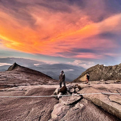 CLIMBING KINABALU 2024 (SSL-KINABALU PARK)-(PREMIUM PACKAGE)