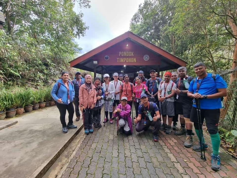 CLIMBING KINABALU 2024 (SSL-KINABALU PARK)-(PREMIUM PACKAGE)
