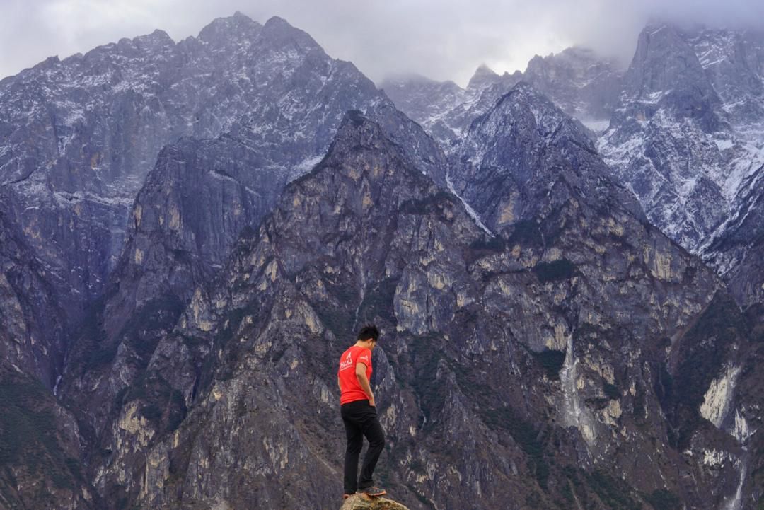 TIGER LEAPING GORGE & JADE DRAGON SNOW MOUNTAIN, YUNNAN, CHINA